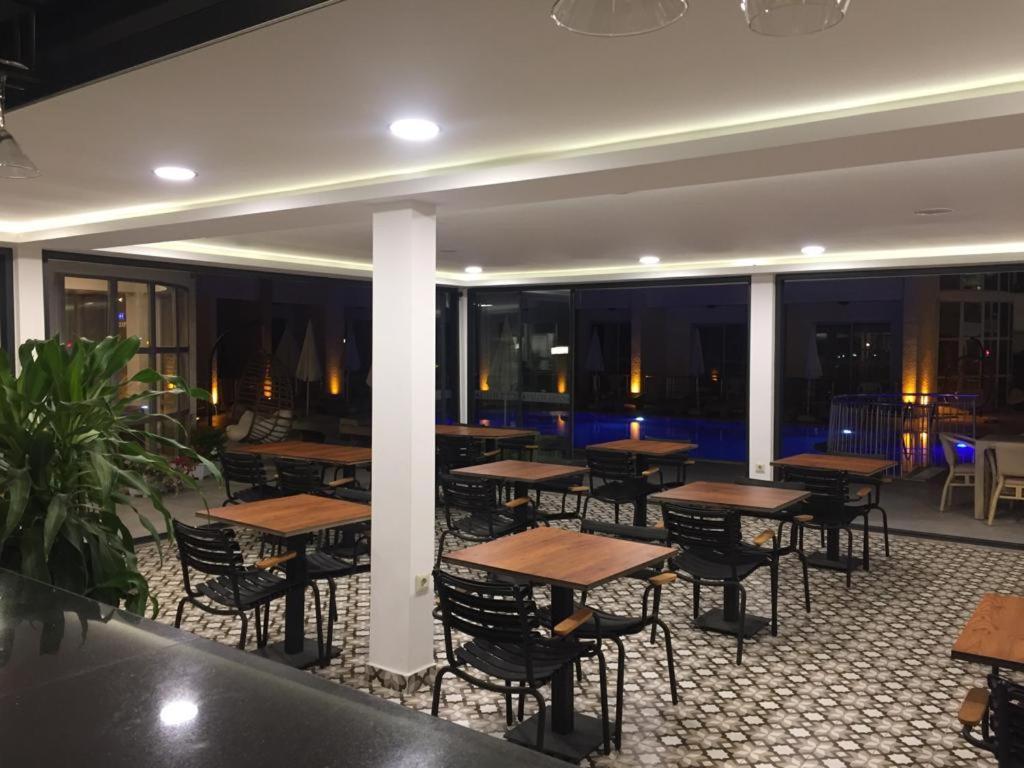 Hotel Felizya Kemer Bagian luar foto